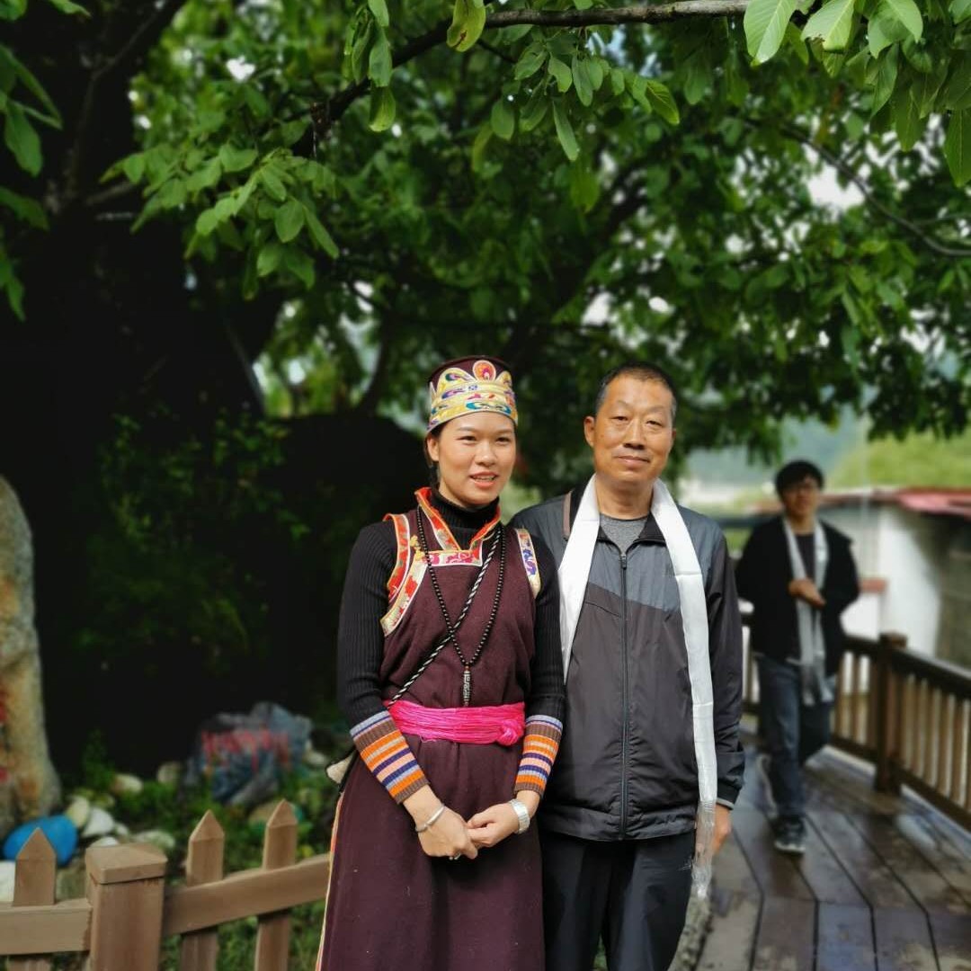 王君琪/天路行之——坐上火车游拉萨（五）