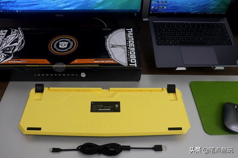 汽车人出发,汽车人出发大黄蜂