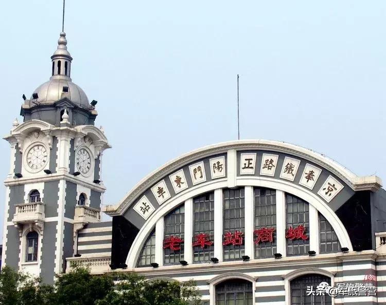 中国各地大型火车站详细样子,实拍中国最小火车站