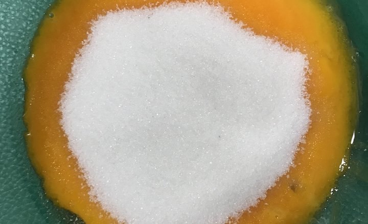 黑森林蛋糕配方教程,黑森林蛋糕如何烘焙