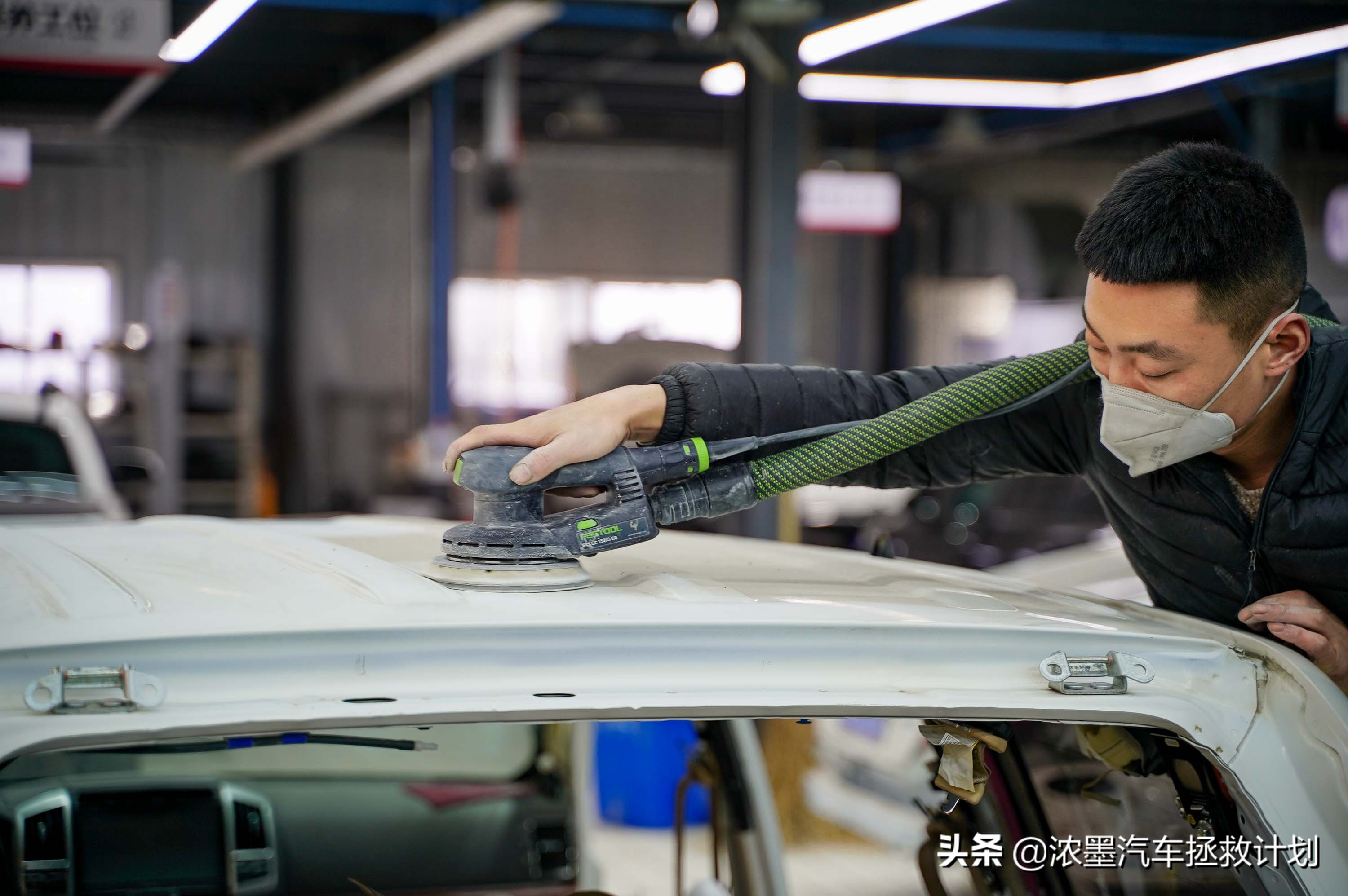 丰田霸道酷路泽带你翻山越岭,丰田兰德酷路泽低速4驱越野模式