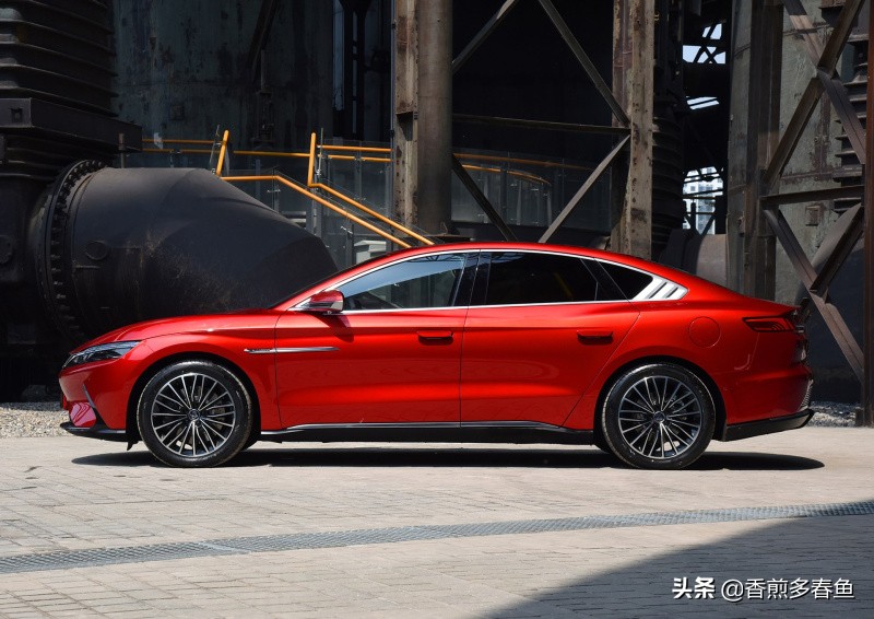 比亚迪汉evvs特斯拉model3,特斯拉比亚迪汉2022哪个更值得买