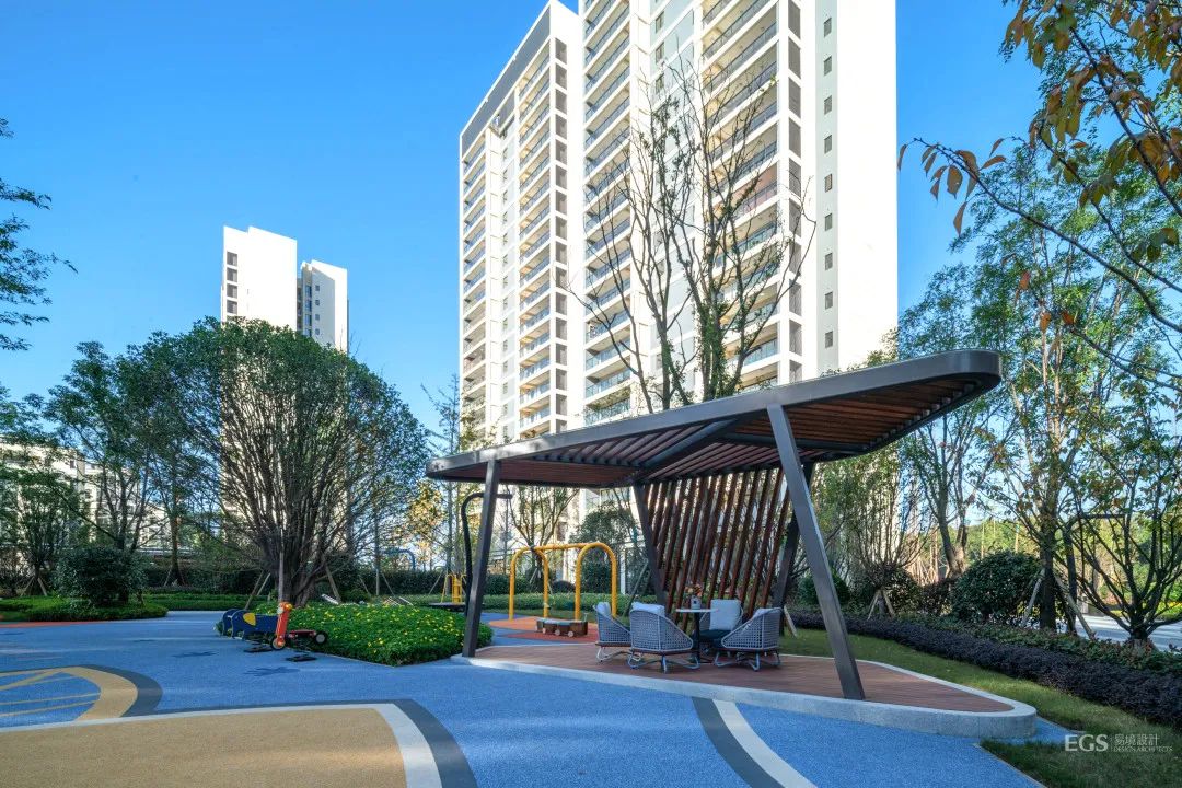 贵阳龙湖景粼天著85平跃层样板间,贵阳龙湖景粼天著印月澜装修实拍