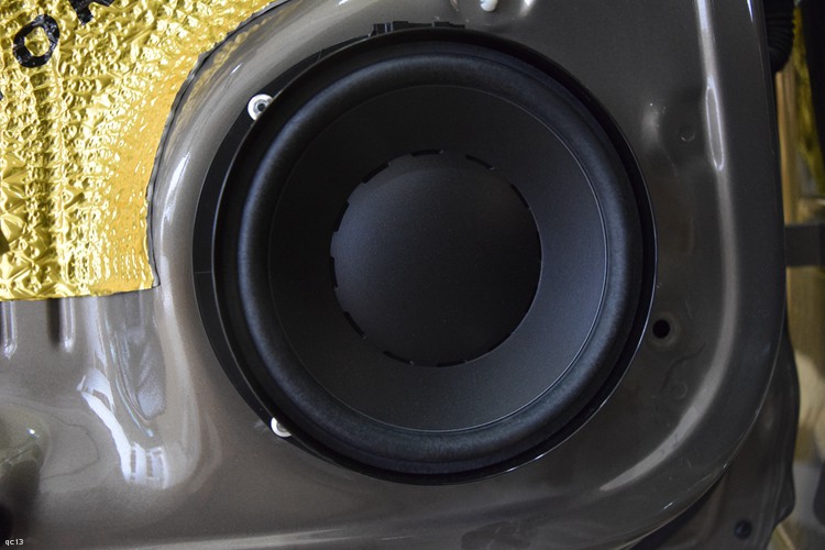 昆明汽车音响改装揽境,昆明入门级汽车音响改装升级