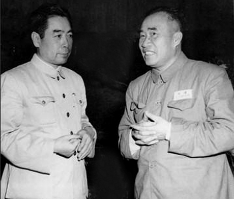 周恩来到底有什么魅力?不是元帅,但开国将帅都对他推崇备至