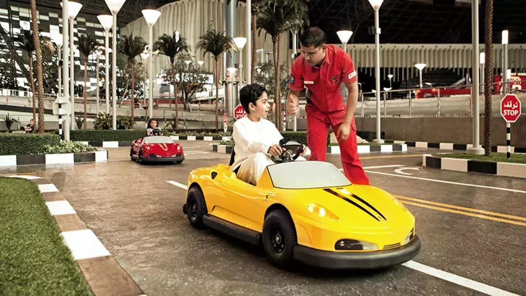 阿布扎比豪奢生活,阿布扎比攻略游记