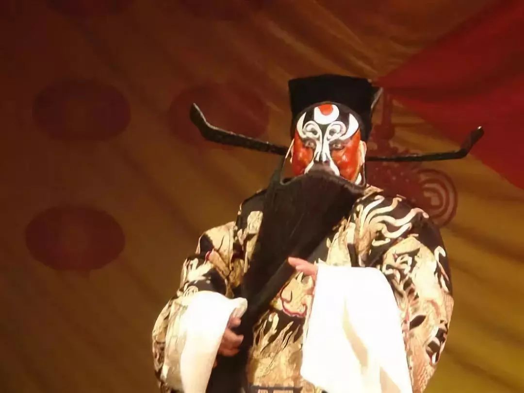 唱戏的人怎么化妆大花脸,戏曲演员为什么要画大花脸