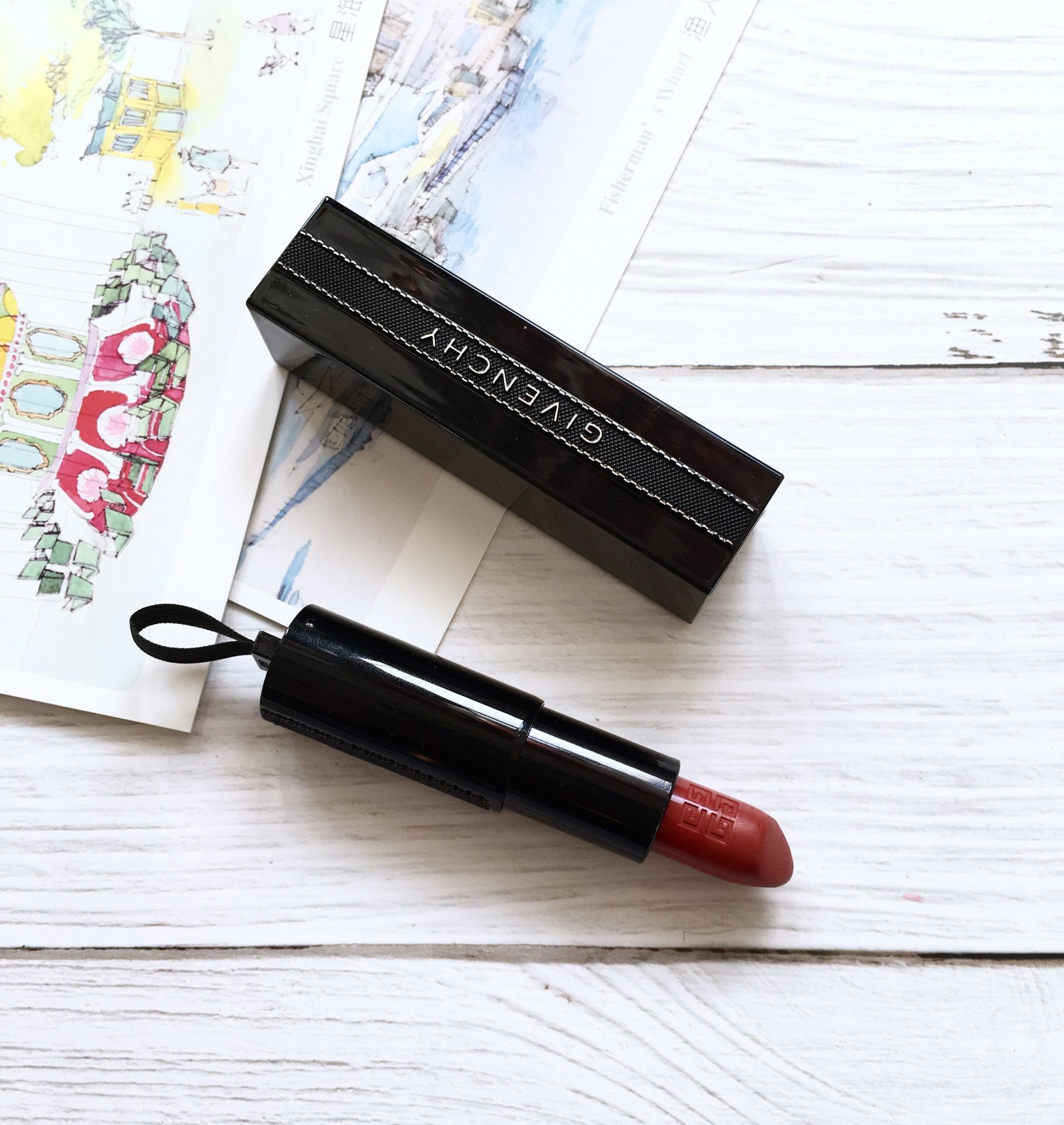 如果只能留一个你会选择谁,怎样选一支适合自己的唇膏