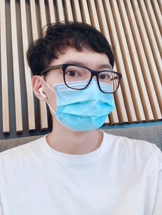 敢于撕掉标签的女生,女人撕掉自己的标签