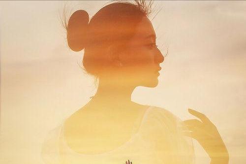 中国最后一位女先生生平介绍,中国最后一位远离世俗的老人