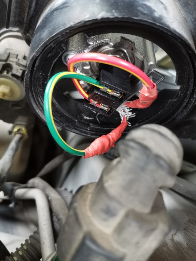 私家车近光灯不亮了,自购配件,自己动手维修,网购配件成本17元