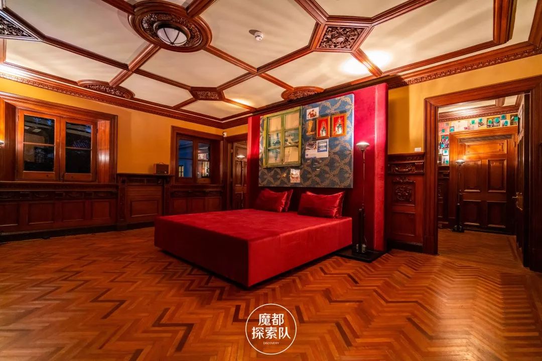 prada买下荣宅了吗,prada修缮荣宅