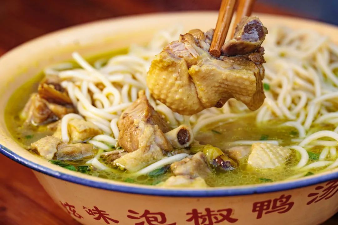 长江边好吃的地方,长江流域最好吃的城市