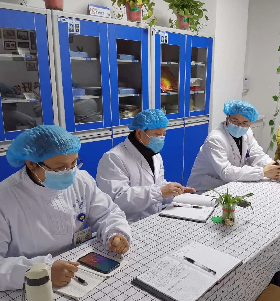 湘岳医院张跃云：“医”马当先“疫”往无前