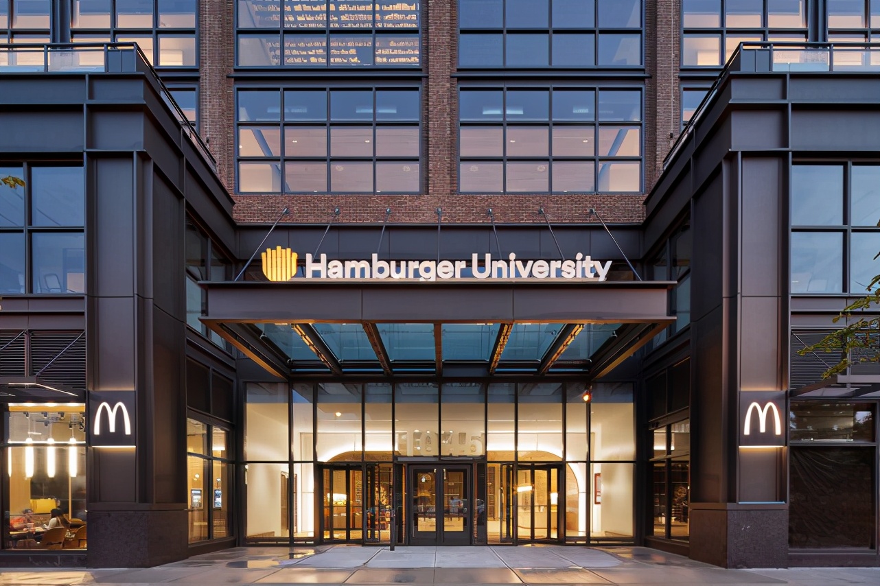 美国麦当劳一小时工资可以买什么,美国麦当劳一天收入