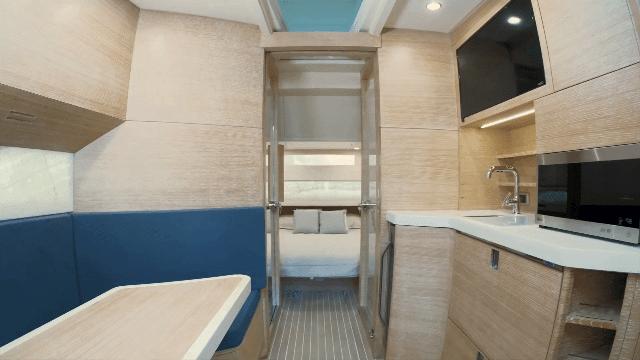 最高航速50节游艇,最高航速70节的空泡艇