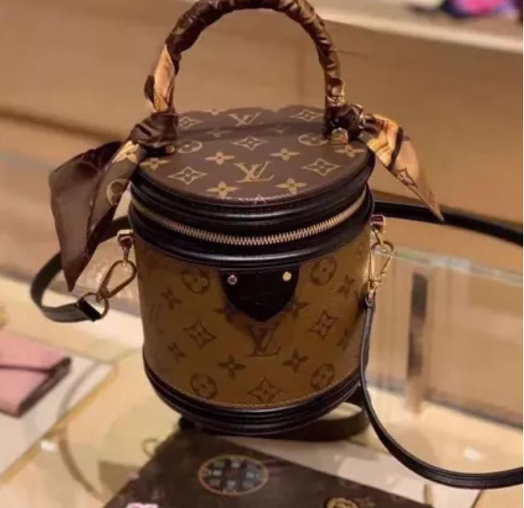 michaelkorswhitney系列女士包,michaelkors包包经典款