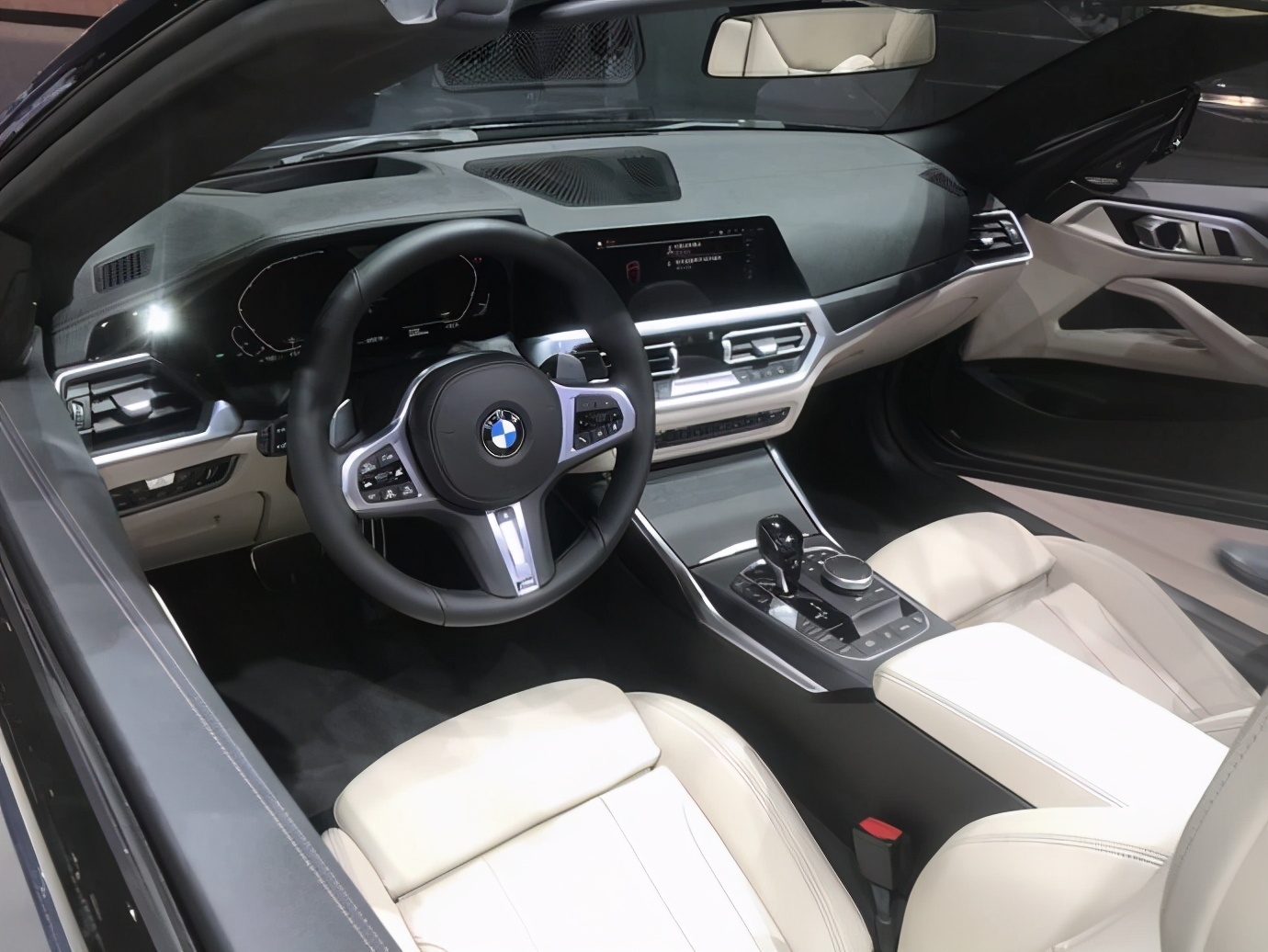 广州车展宝马4系敞篷落地价,二手宝马4系敞篷版