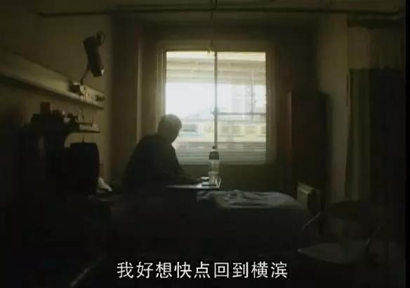 日本最著名站街女：拉客到74岁，等着一个永远等不到的客人…