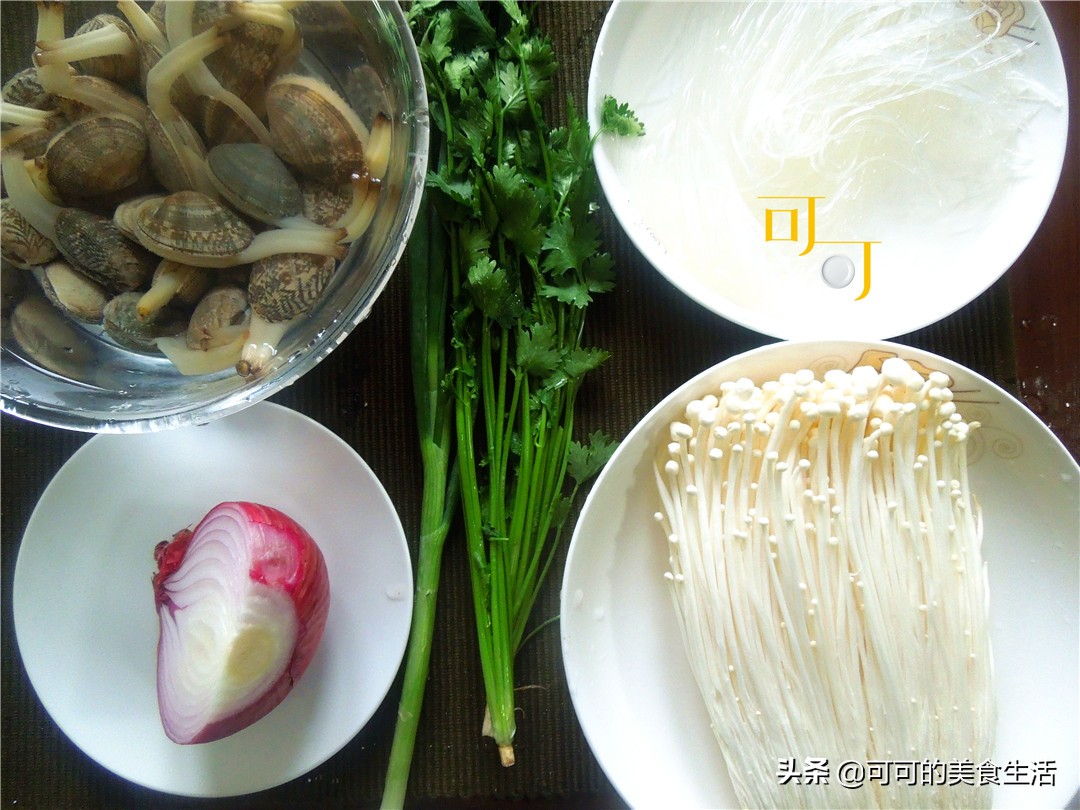 天冷了来一锅暖心又暖胃的花甲粉,这么冷的天来碗热乎乎的花甲粉