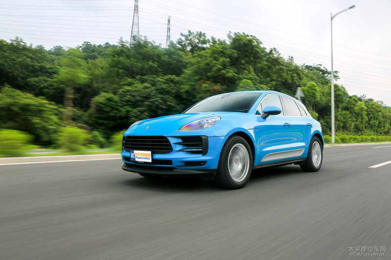 2019款保时捷macans运动suv之选 (2022款保时捷macan s深度试驾2.9t)