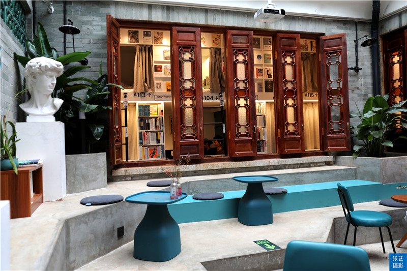 广州荔湾湖公园藏着一个可以睡觉的书店,这家书店再造一个乌托邦