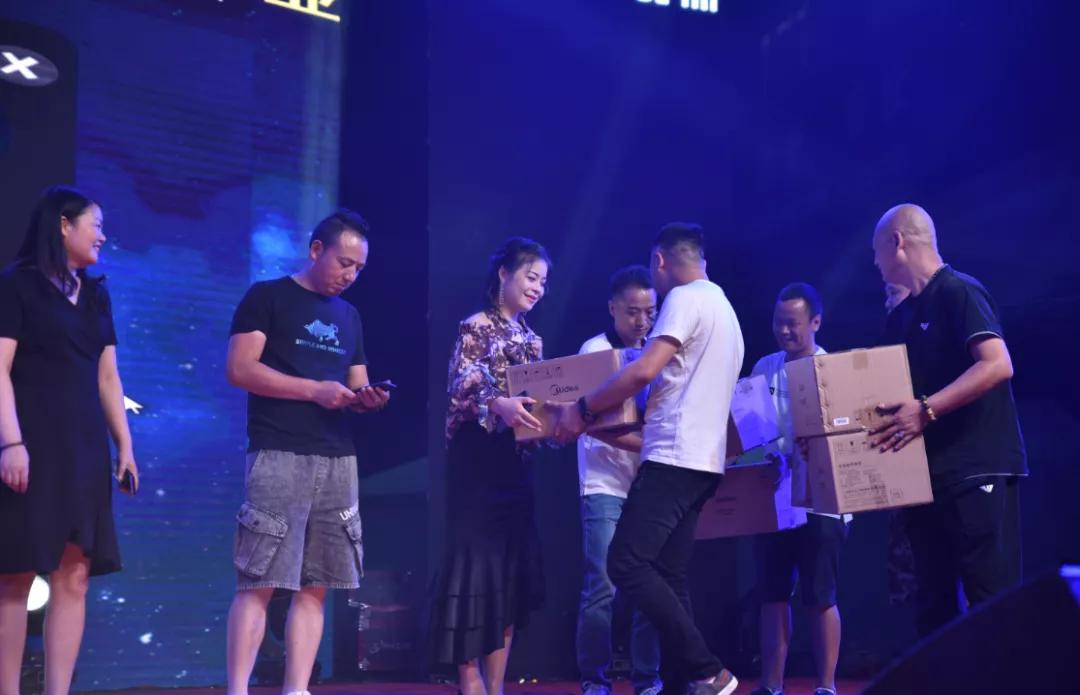 携手筑梦起帆远航万象整装馆盛大开业暨形象大使决赛完美落幕