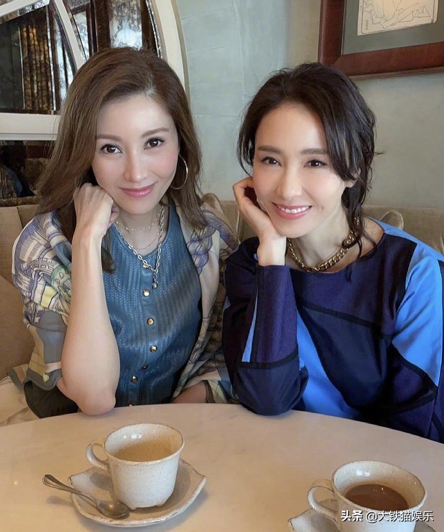 9位老牌女星今昔颜值对比,年轻时颜值惊艳的15位女星