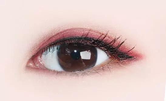 亮色眼影颜色搭配和画法美炸天,眼影画法新手亮色系列