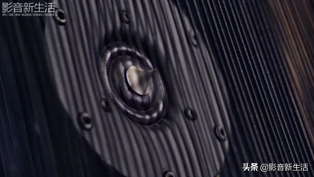 全新丹麦皇冠十寸音箱,试听丹麦达尼音响