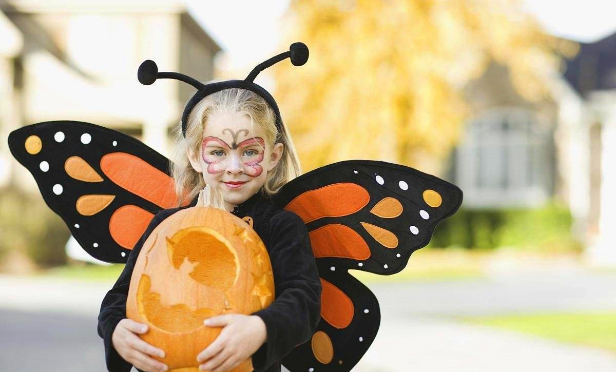 孩子喜欢模仿狗的动作怎么办,小孩模仿动物动作正常吗