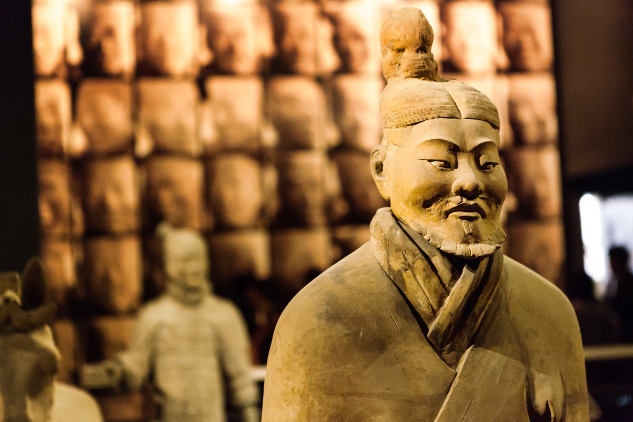 2100多年前古墓出土神秘文物,四大古墓的墓主都是谁