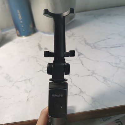华为有线自拍杆的使用方法及操作,华为手机用自拍杆的使用方法图解