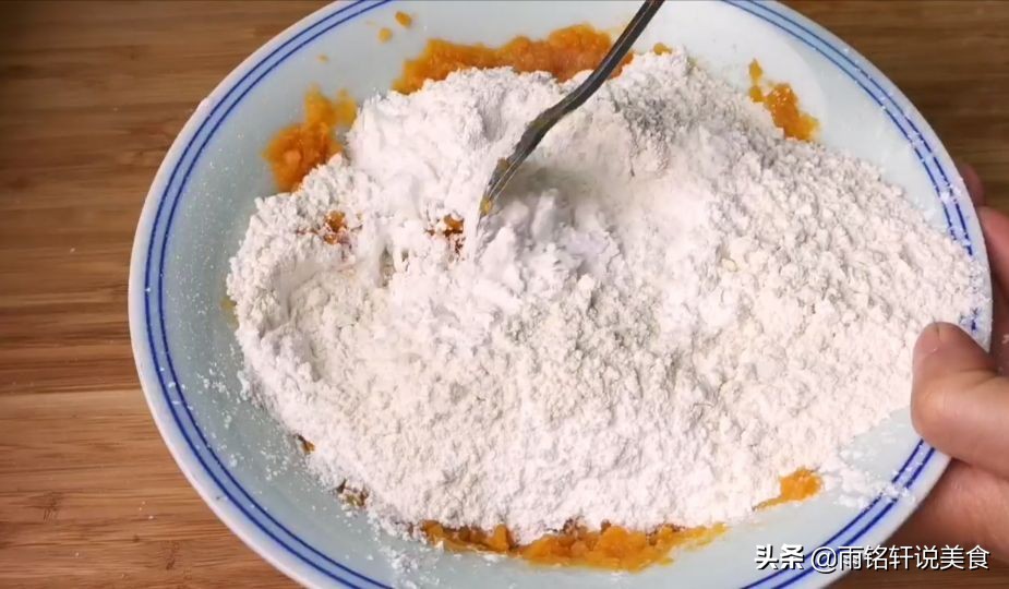 不用烤箱做月饼的家常做法,没有烤箱也能做月饼无任何添加剂