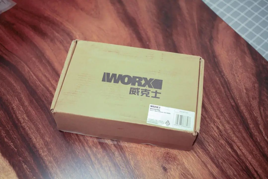 杞绘澗鍙堣垝閫傜殑宸ヤ綔,杞绘澗鐨勫伐浣滃拰鏈夋綔鍔涚殑宸ヤ綔