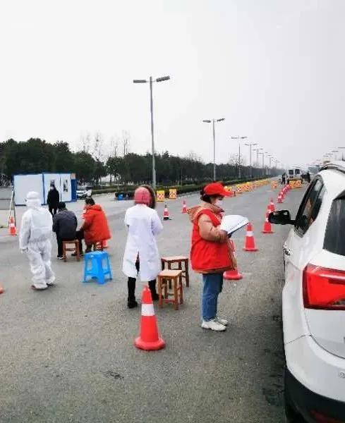 河南疫情防控应急志愿服务工作纪实致敬青春力量