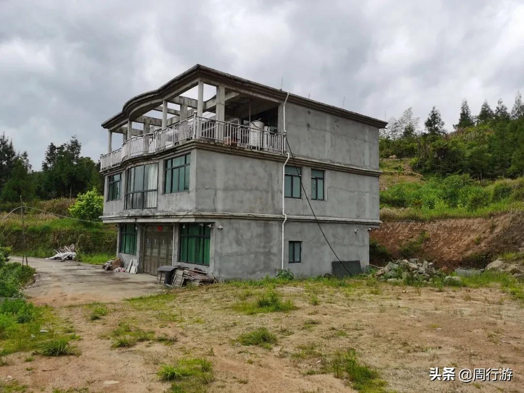 温州文成岭后烂井湖,虽繁华不再,却也有着属于它的传奇故事