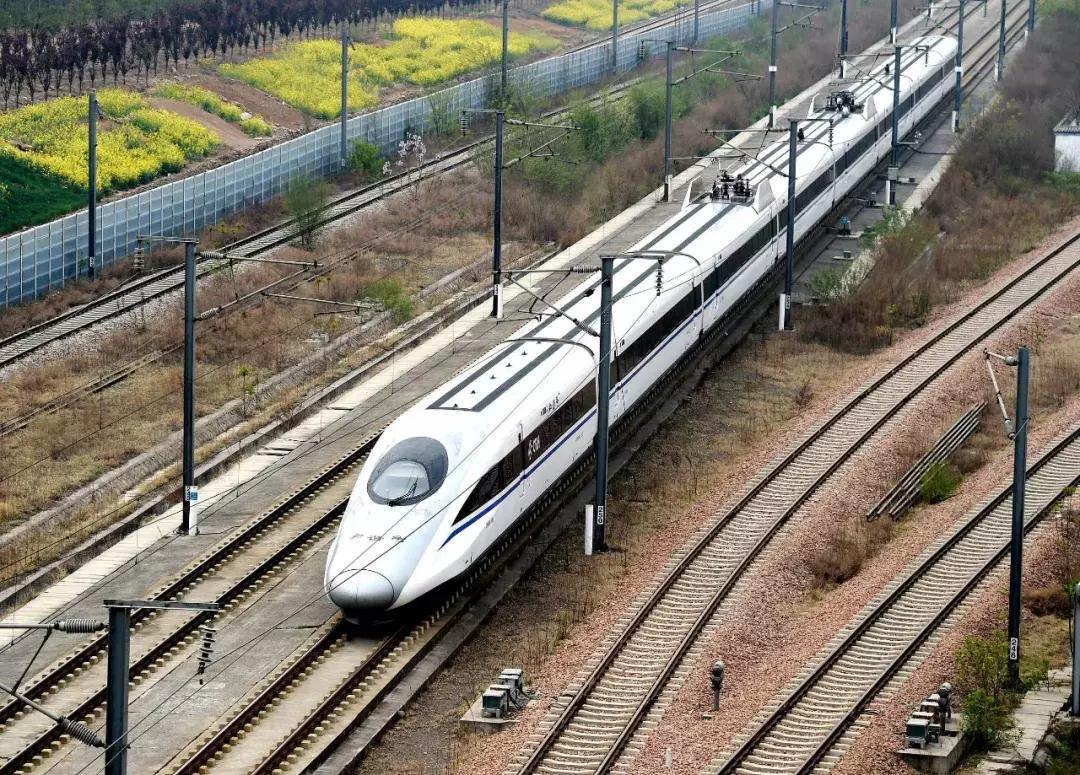 五一假期火车票今日开抢,五一火车票明起开抢假期重要提示