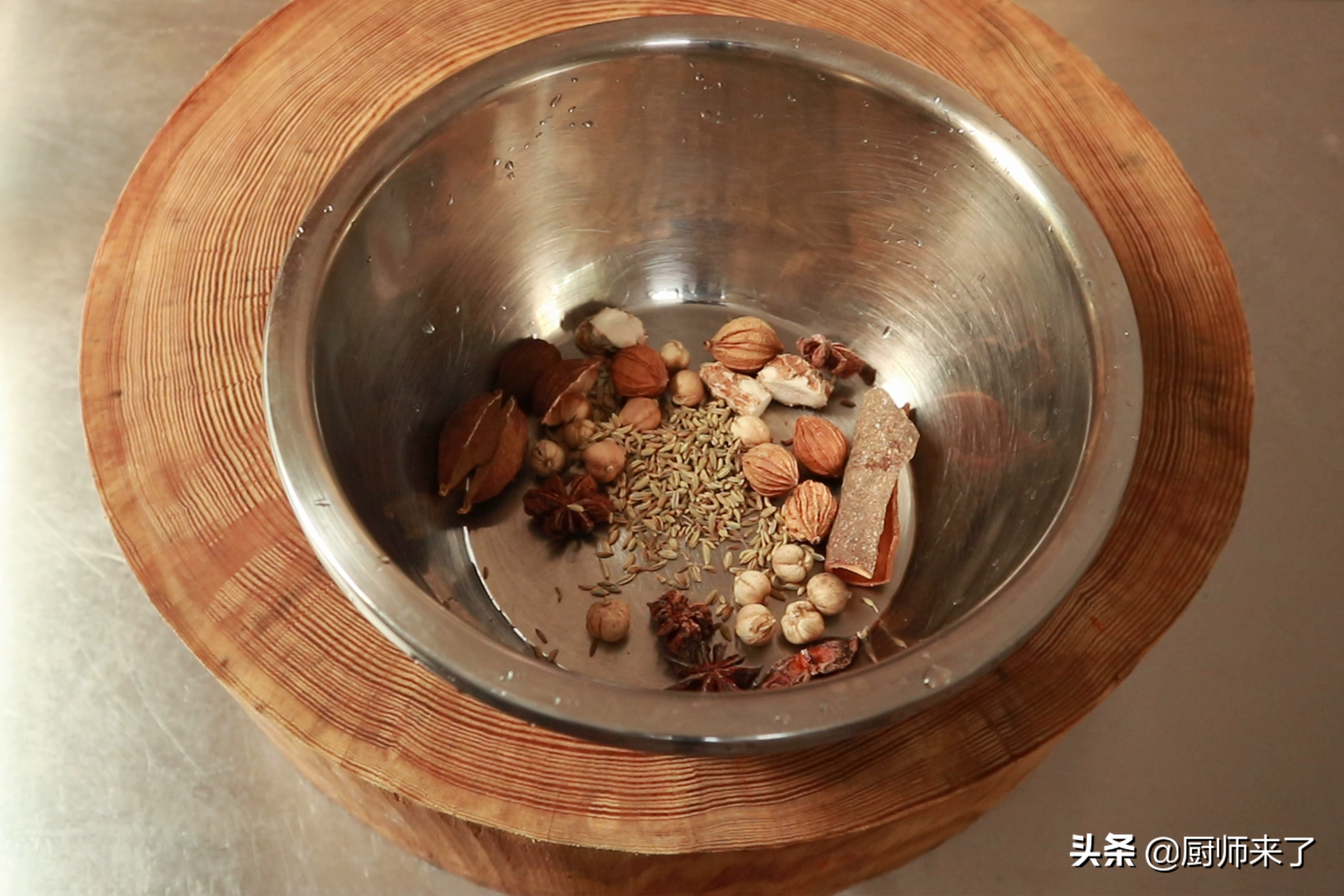 火锅底料冷串串做法和配方,火锅店麻辣火锅底料制作