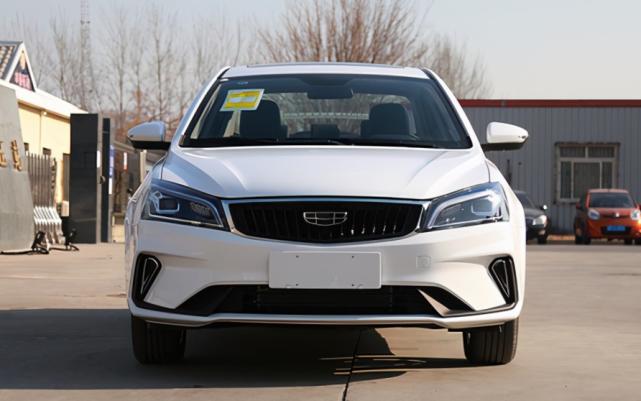 吉利汽车提前3年全系焕新国六b,2023年最火的国产轿车