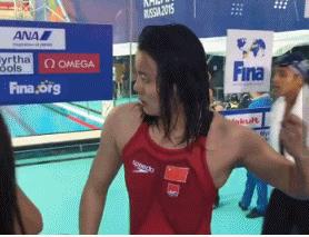 泳衣湿了以后还有保暖性吗,泳衣穿长的暖和还是短的暖和