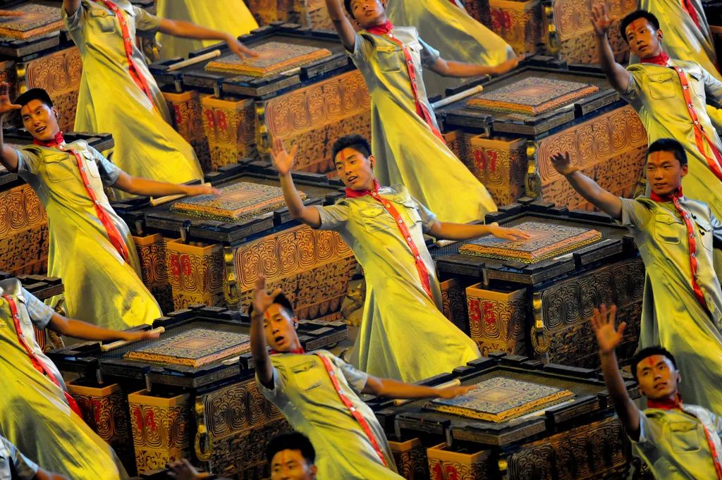 开幕式阴间表演遭百万网友吐糟，回看08年奥运会发现，我国真美