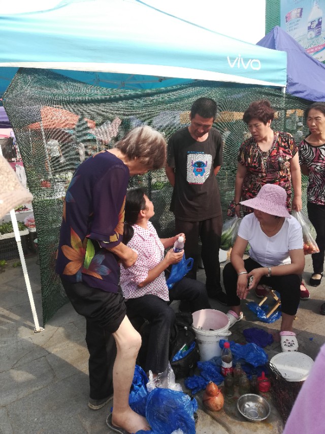 谁说“女神医”是*子骗**？我看那些图稀小便宜的人比*子骗**还*子骗**！