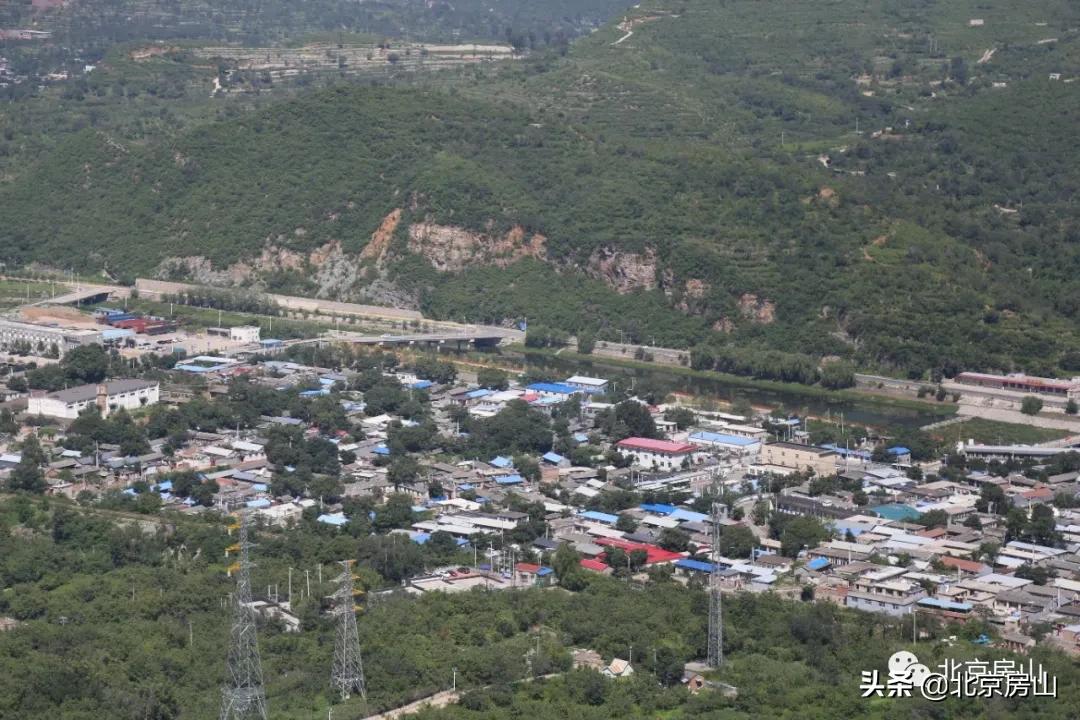 登山观景领略大自然风景,登山欣赏无限风光