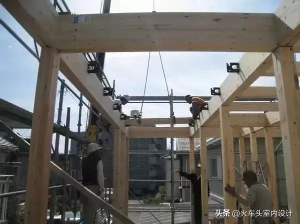 日本地震很多都是木质结构房屋吗,日本房屋为什么这么能抗住地震