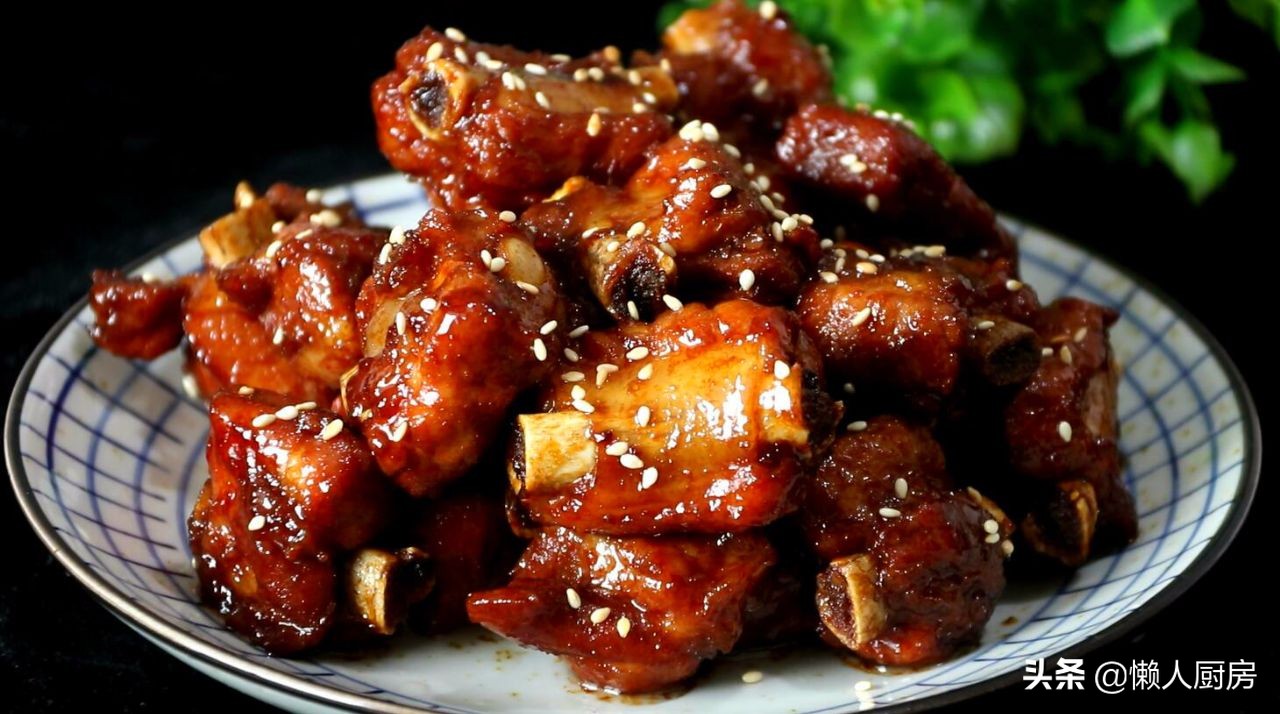 电饭锅糖醋排骨的家常做法,不用油糖醋排骨的做法步骤