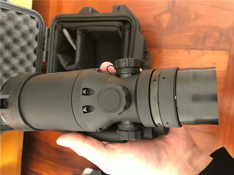 美军测距一体瞄准镜,美国反射式瞄准镜