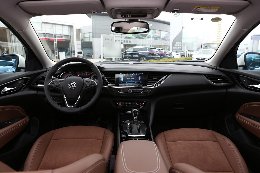 新款别克君威到底值不值得入手,16万买君威亏吗