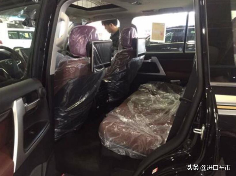 酷路泽5700的强大气场,兰德酷路泽最霸气的外观