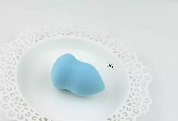 分析海绵粉扑的正确使用方法,粉扑海绵的正确使用方法